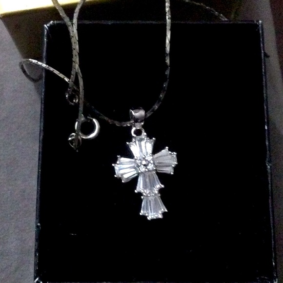Dillard’s Retail Silver Austrian crystal cross - Picture 3 of 4